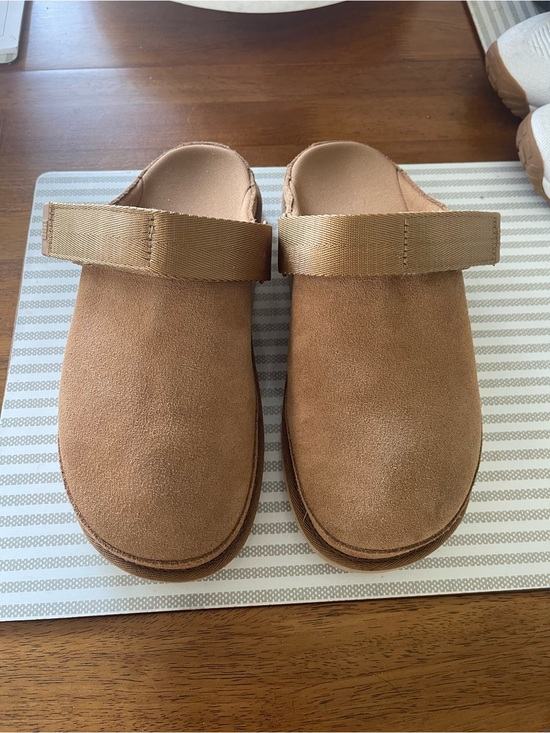 UGG Shoes - Ugg Goldenstar Clog - Chestnut